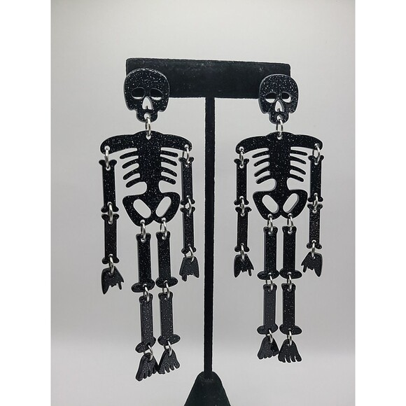 Vintage Earrings Pierced Stud Post Skeleton Articulated Halloween Jewelry - Picture 3 of 10